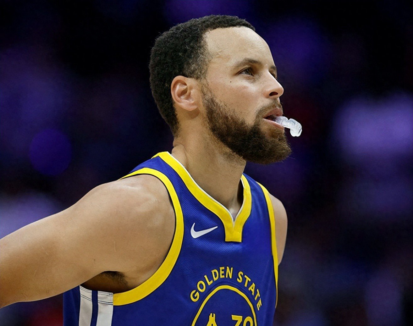 kaiyun-包含德国杯今晚再迎强敌；孟菲斯灰熊再遭质疑；主帅态度——压力陡增；资深球员宣示担当的词条