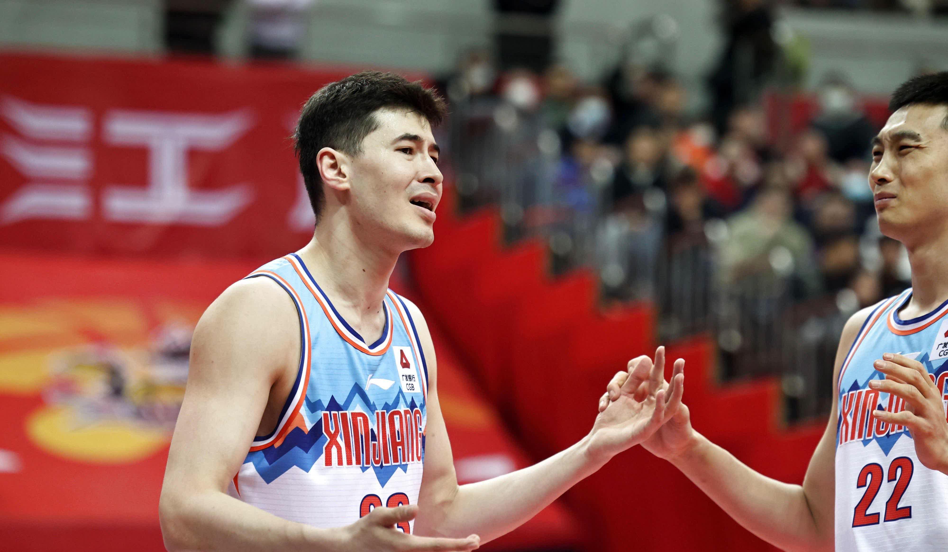 开云-山东男篮发布备战花絮，关键时刻远射贴柱，欧联任务艰巨，细节决定成败(蓝天救援队牺牲19岁队员)