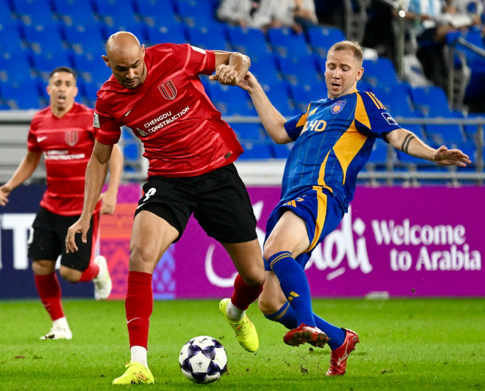 开云app-重磅！成都蓉城刷新队史纪录备战西甲风云突变比利亚雷亚尔国际比赛日防线松动，北京首钢集结日调整名单的简单介绍